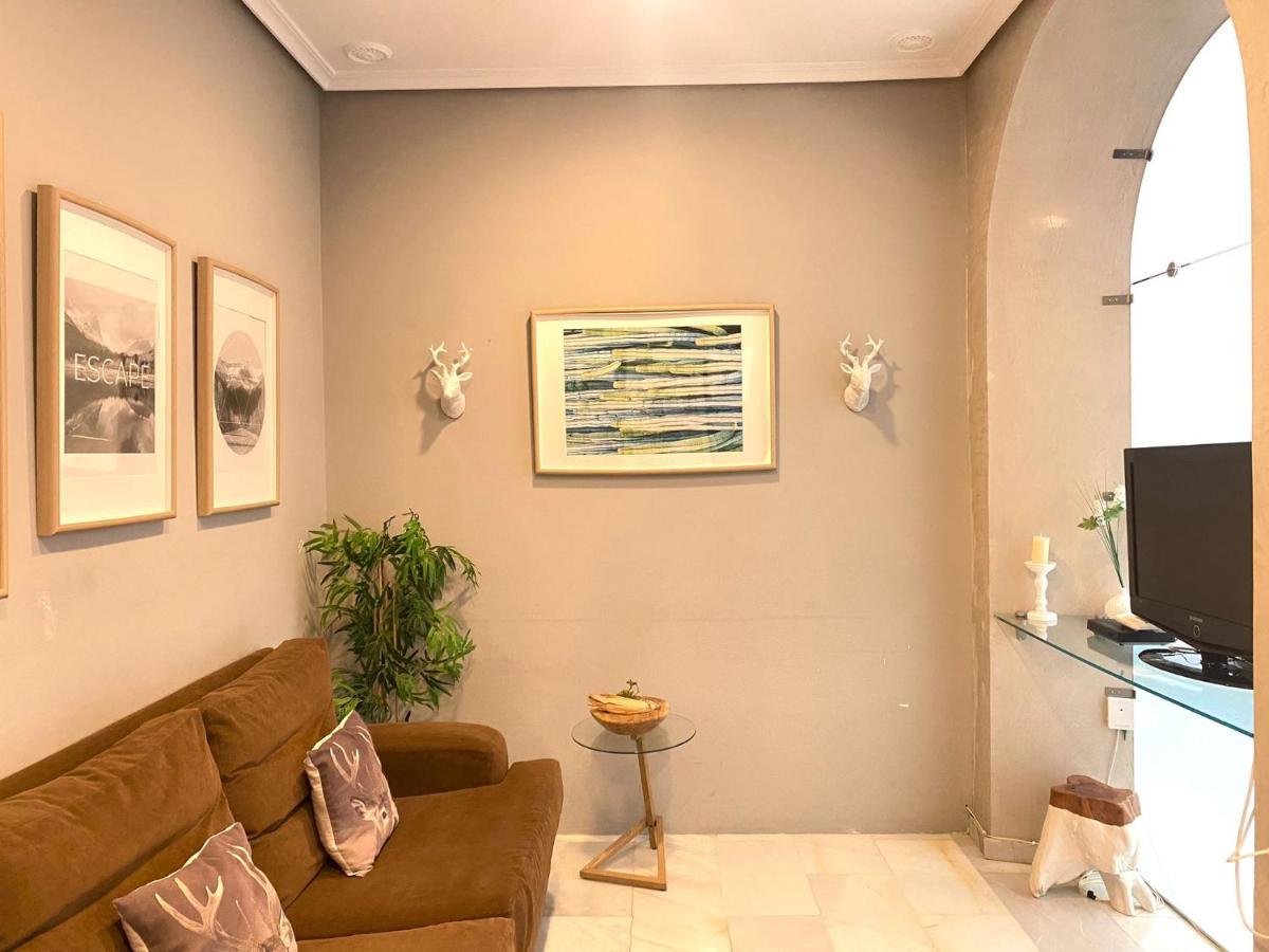 Apartamento Colon 1451 - Pleno Centro Y Wifi Gratis Cadiz Dış mekan fotoğraf